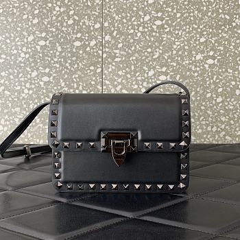 Valentino03 Garavani Rockstud 18.5✖12✖8cm