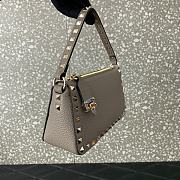 Valentino03 Garavani Rockstud 19✖13✖7cm - 2