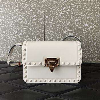 Valentino04 Garavani Rockstud 18.5✖12✖8cm