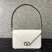 Valentino  VLOGO SIGNATURE  24✖15.5✖7cm - 1