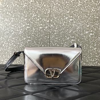 Valentino  VLOGO SIGNATURE 19x12x6cm