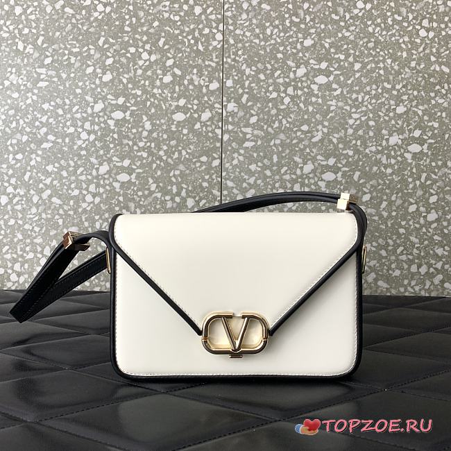 Valentino  VLOGO SIGNATURE03 19x12x6cm - 1