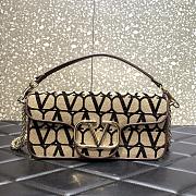Valentino Garavani V01 27✖13✖6cm - 1