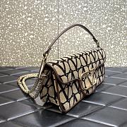Valentino Garavani V01 27✖13✖6cm - 5