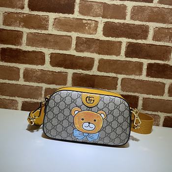 GUCCI Shoulder bag 24x14x7cm