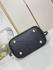 LV Blossom PM TOTE BAG01 M21849 20X20x12.5cm - 2
