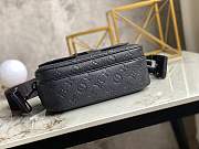 LV S Lock MESSENGER M58489  22 x 18 x 8CM - 5
