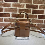 GUCCI Mini Bamboo Shoulder Bag02 15.5X13.5X4cm - 3