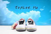 JORDAN2 DJ4375-106 - 4