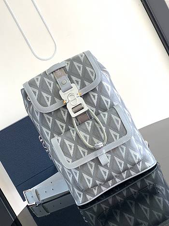 Dior Hit the Road SHOUDER BAG01 23 x 32 x 12CM