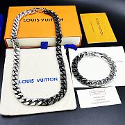 LV Chain Links necklace01 - 6