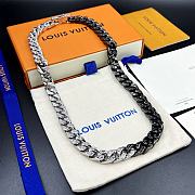 LV Chain Links necklace01 - 5