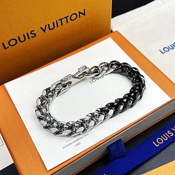 LV Chain Links bracelet01