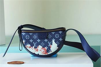 LV Moon Crossbody 24.5 x 16 x4.5cm M23835