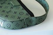LV Moon Crossbody 24.5 x 16 x4.5cm - 4
