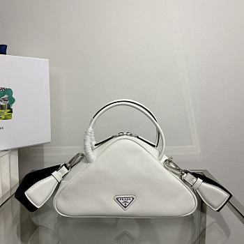 Prada Triangle Bag calfskin03 25x14.5x11cm