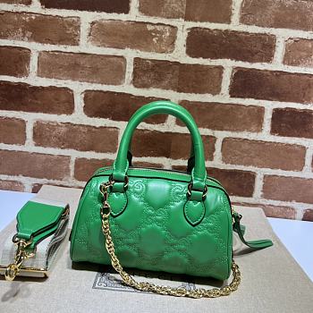 Gucci GG Matelassé leather bag 19x13x11cm
