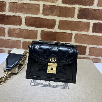 Gucci Matelassé  Top Handle Bag02 18X13X6.5cm