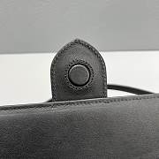 JACQUEMUS La Montagne 'le Grand Bambino' Bag01 28x13.5x6cm - 3