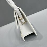 JACQUEMUS La Montagne 'le Grand Bambino' Bag02 28x13.5x6cm - 6