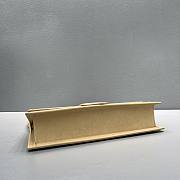 JACQUEMUS La Montagne 'le Grand Bambino' Bag04 28x13.5x6cm - 5