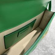 JACQUEMUS La Montagne 'le Grand Bambino' Bag08 28x13.5x6cm - 5