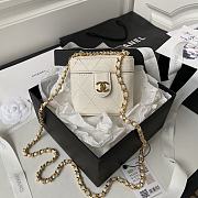 chanel Chain crossbody bag cosmetic bag 9.5X10.5X7cm - 1