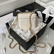 chanel Chain crossbody bag cosmetic bag 9.5X10.5X7cm - 4