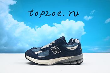 New Balance  M2002RDF