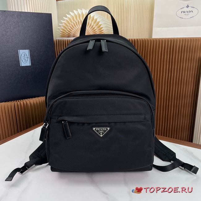 prada backpack Saffiano   29x40x17cm - 1