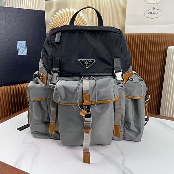 prada backpack Saffiano 27x45x17cm