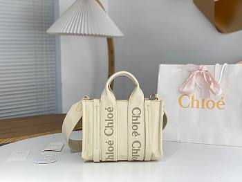 Chloé 'woody' Shoulder Bag  26.5x20x8cm