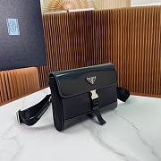 PRADA messenger bag 20X15.5X4cm - 6