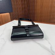 PRADA messenger bag 20X15.5X4cm - 4