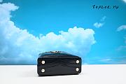 LV Capucines  crocodile pattern 21x14x8CM - 3