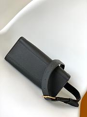 LV  Lock & Go M22311 24.5X19X10.5CM - 5
