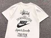 Camiseta Nike x Stussy The Wide World Tribe Nike x Stussy The Wide World Tribe T-Shirt - 4