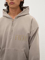 Sudadera Fear Of God FG7C Long Sleeve Half Zip Hoodie Fear Of God FG7C Long Sleeve Half Zip Hoodie - 2