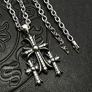 Cadena gruesa con cruz HL77B20, collar clásico de alta calidad con colgante de tres cruces incrustado de diamantes de Chrome Hearts. - 4