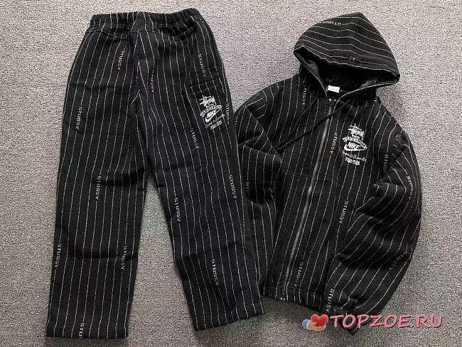  Conjunto de Lana Arayado Nike x Stussy Nike x Stussy Striped Wool Full Set - 1
