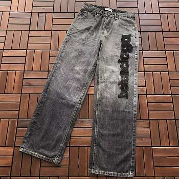 Balenciaga Vaqueros Wide-Leg con Logotipo Bordado Balenciaga Logo-Patch Wide-Leg Jeans