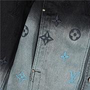 Chaqueta Denim con Bordado Monograma y Degradado Aurora 24FW Louis Vuitton Louis Vuitton 24FW Embroidered Gradient Monogram Denim Jacket - 3
