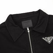 Chaqueta Vaquera Lavada con Placa Triangular Prada Prada Washed Triangle Logo Denim Jacket - 5