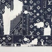  Chaqueta Vaquera Louis Vuitton con Estampado Monogram Bandana Louis Vuitton Monogram Bandana Denim Jacket - 3