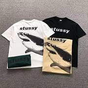 Camiseta Stussy Shark Tee / Stussy Spring 26 Shark Tee    - 1