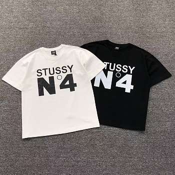 Camiseta Stussy No. 4 Tee (Stussy N°4 Graphic Tee)